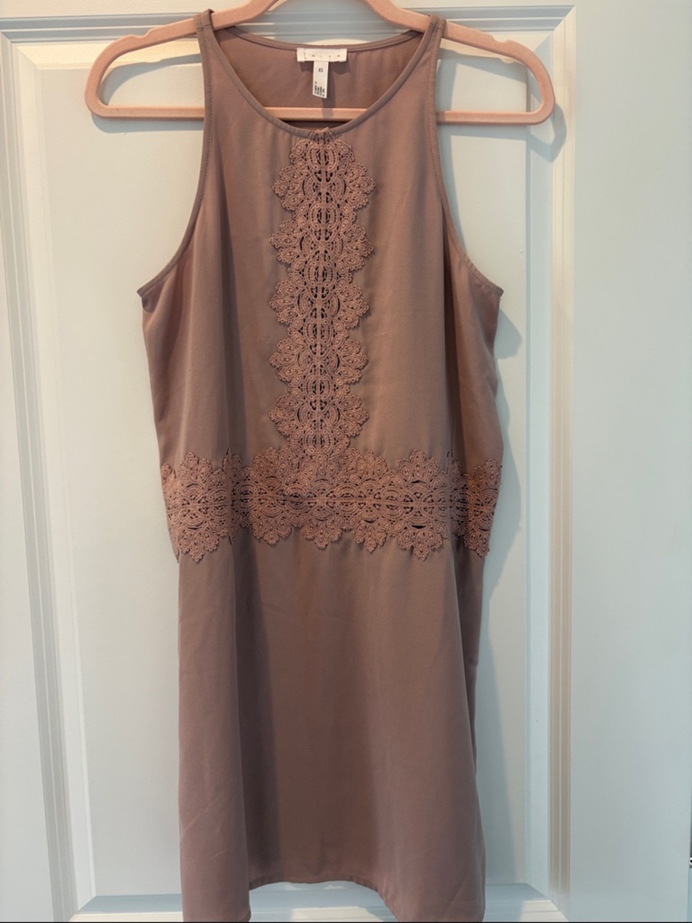 Leith Mauve-Taupe Lace-Trim Sleeveless Mini Dress